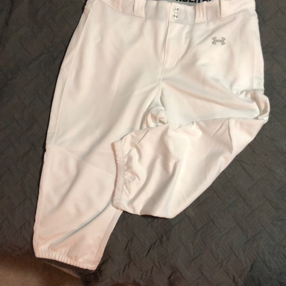 Crop under Armor baseball pants